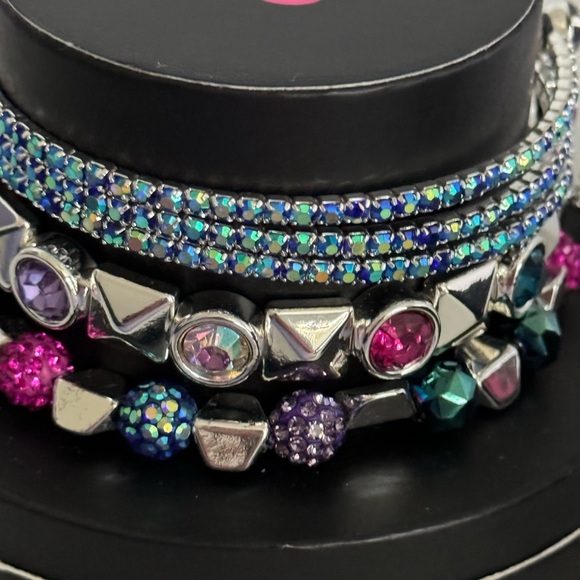 Holiday 2023 Bomb Party Stacks - Home for Holidays - Picture 3 of 6